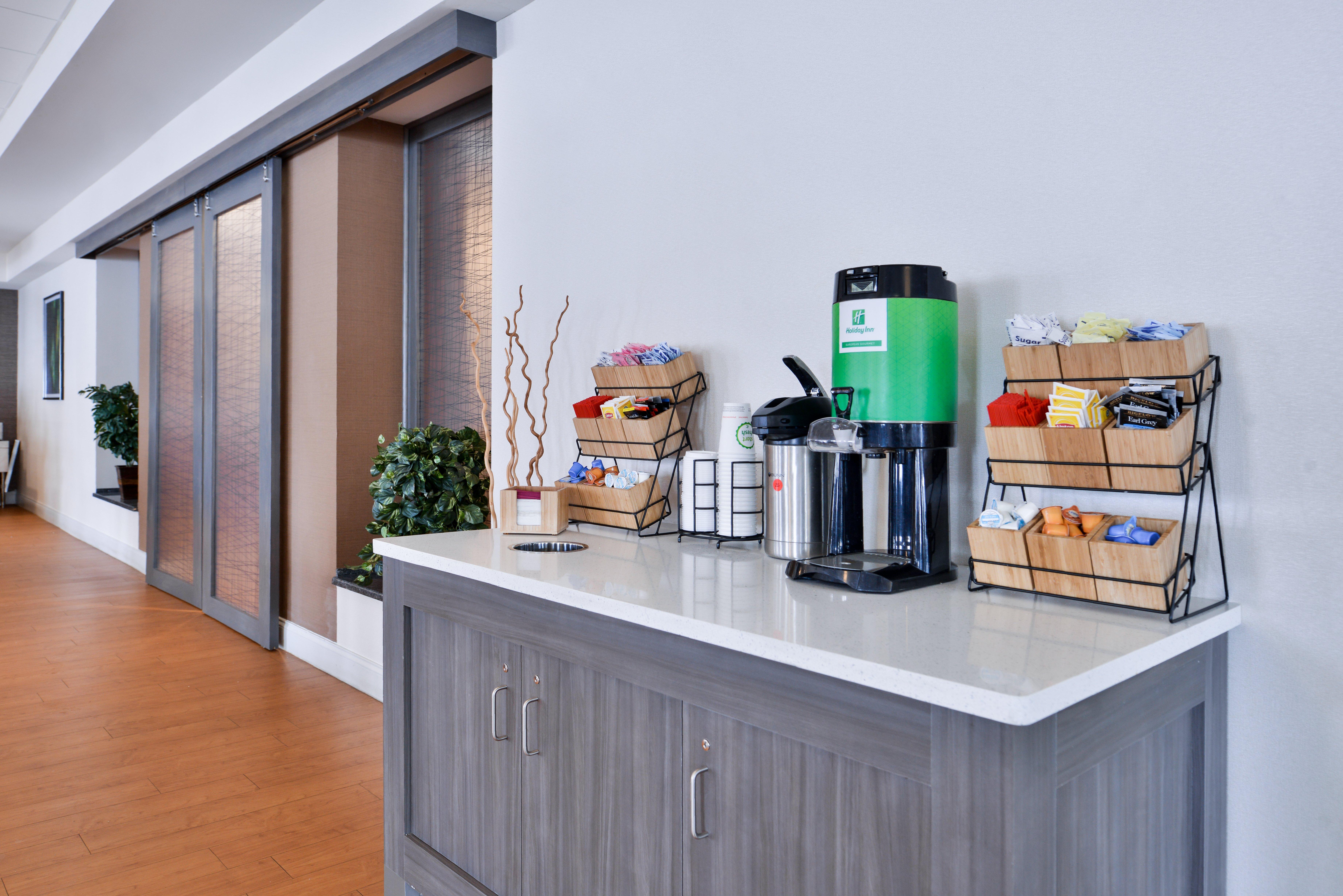 Holiday Inn Hotel & Suites Rochester - Marketplace By Ihg Экстерьер фото