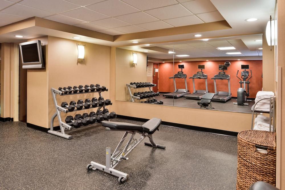 Holiday Inn Hotel & Suites Rochester - Marketplace By Ihg Экстерьер фото